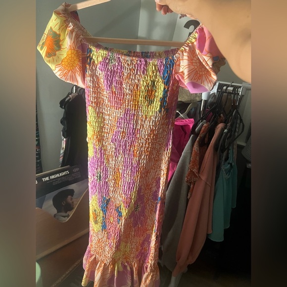 SHEIN Dresses & Skirts - Shein floral dress